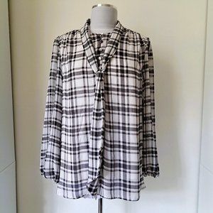 Lane Bryant  Plaid Top Long Sleeve Size 14 Tie Neckline Great Condition